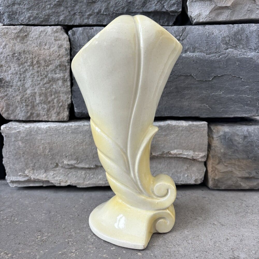 Vintage Pacific Pottery Double Vase Art Nouveau Deco 3324 Yellow & Ivory USA